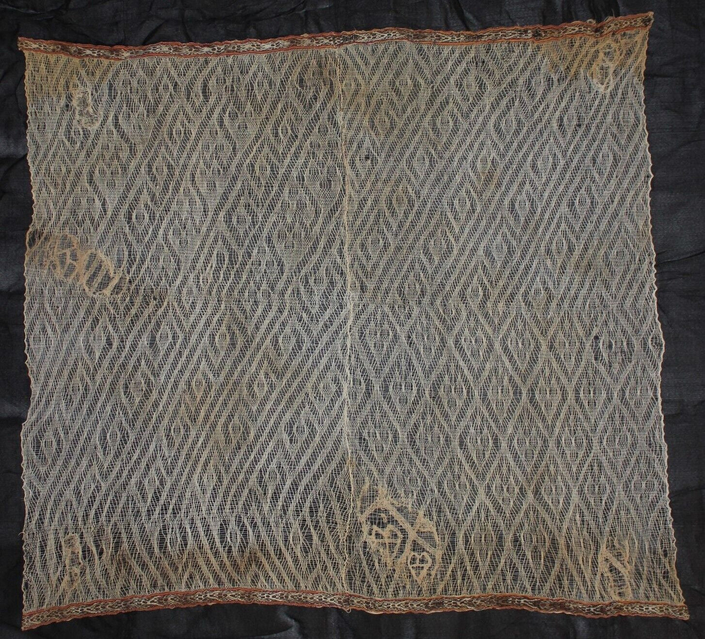 Authentic Pre Columbian Artifact Chancay Lace Textile Shroud Spooky Spirits COA